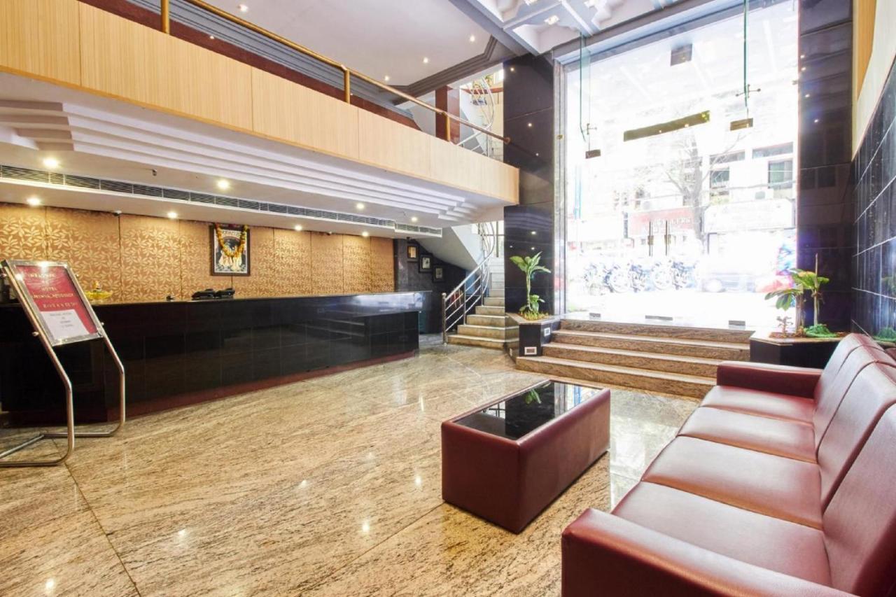 Krishna Residency Hotel Vidzsajavádá Kültér fotó